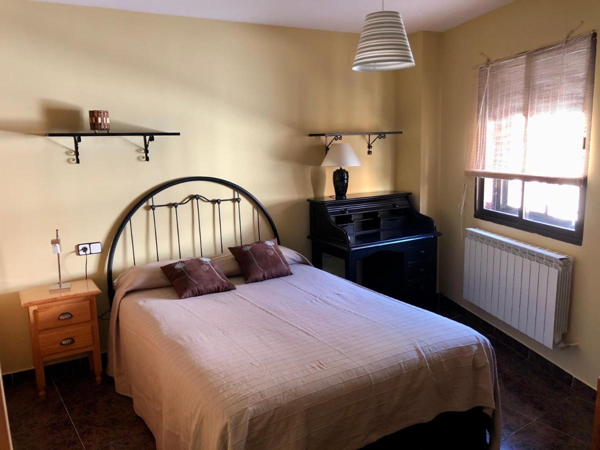 Casa En El Corazon De Gredos, Amplia Y Agradable. Villa Navacepeda de Tormes Eksteriør bilde